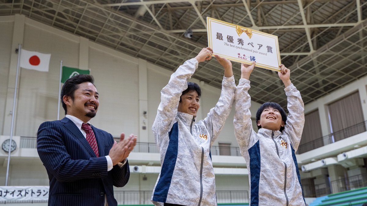 a8noook's tweet photo. 今年の岸彩乃杯は、各部門の優勝者には4代目徳田八十吉様より、九谷焼のカップを贈呈🏆
最優秀ペアには、焼肉ホルモン誠様より、能登牛ステーキが贈られました🥩✨

物販や募金も行ったりと、本当に充実した大会を開催することができました！

たくさんのサポート、ありがとうございました！！ https://t.co/0kaVBFaLJB