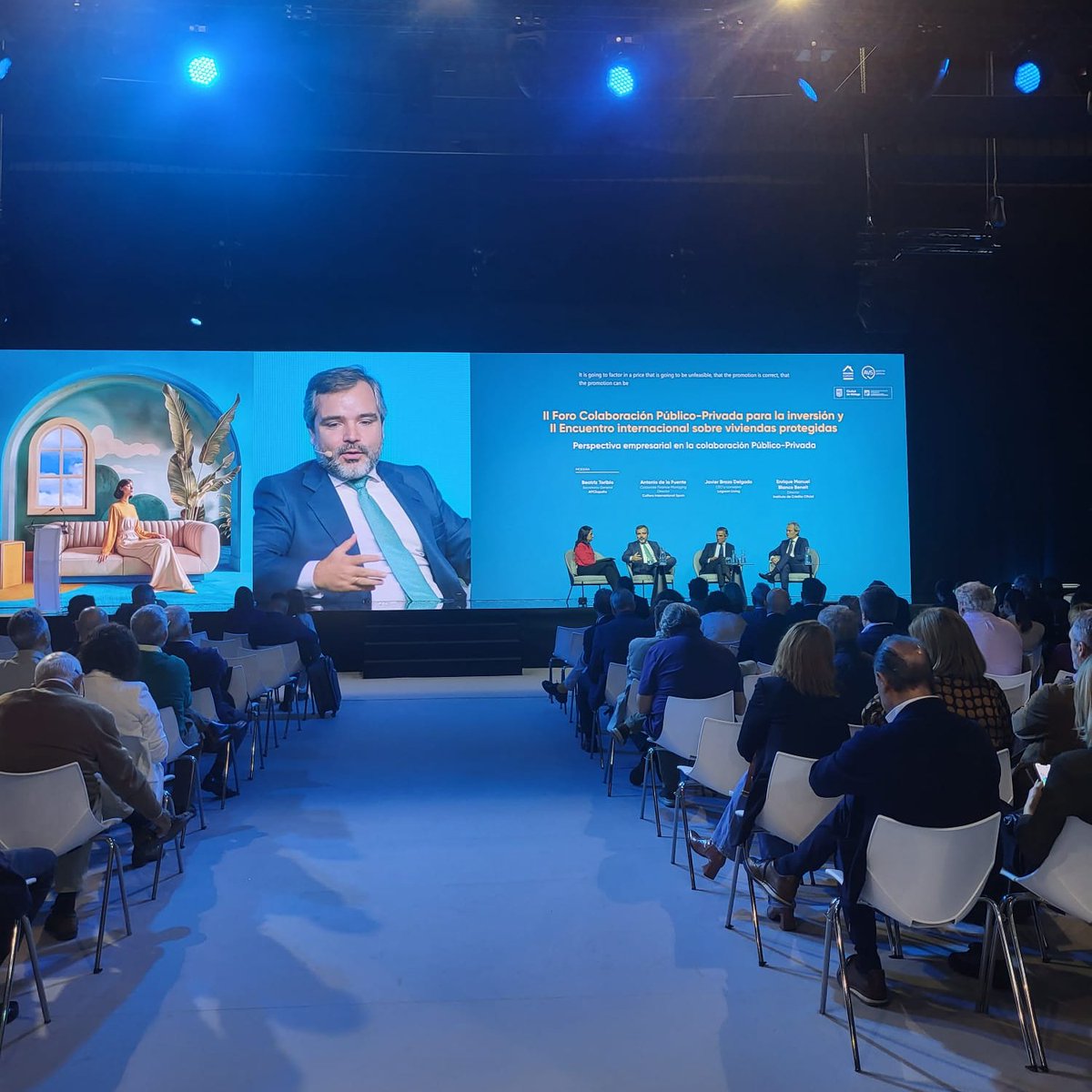 En el 20º @Simedmalaga, @Barterpositive gestionó 4 salas de #congreso y coordinó a 100 #ponentes, cubriendo temas como Turismo Residencial y #Sostenibilidad, donde se debatieron ideas clave. 

#SIMED2024 <a href="/Fycma/">Fycma</a>