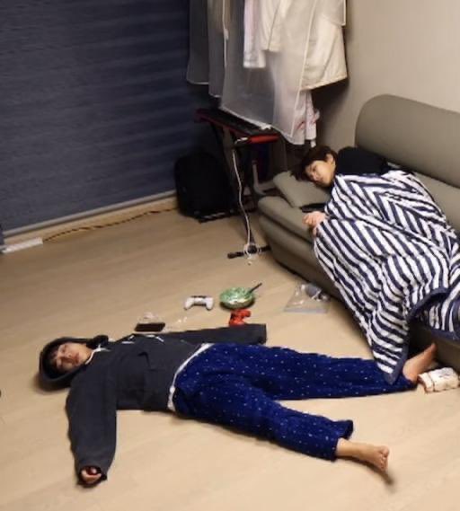 tndydlf3's tweet photo. 명사연애 https://t.co/c1yjtcrRqv