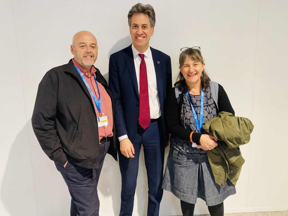 Tony Wright (@sustonybility) on Twitter photo Good to catch up with UK Secretary of State for Energy Security and Net Zero <a href="/Ed_Miliband/">Ed Miliband</a> here at #COP29 in Baku today. He was keen to meet with myself and my colleague from the <a href="/The_TUC/">Trades Union Congress</a> delegation, <a href="/NEUnion/">National Education Union</a> member @jennyscoop #Unions4JustTransition <a href="/unisontheunion/">UNISON - UK's largest union</a> <a href="/ituc/">ITUC</a> Good to catch up with UK Secretary of State for Energy Security and Net Zero <a href="/Ed_Miliband/">Ed Miliband</a> here at #COP29 in Baku today. He was keen to meet with myself and my colleague from the <a href="/The_TUC/">Trades Union Congress</a> delegation, <a href="/NEUnion/">National Education Union</a> member @jennyscoop #Unions4JustTransition <a href="/unisontheunion/">UNISON - UK's largest union</a> <a href="/ituc/">ITUC</a>
