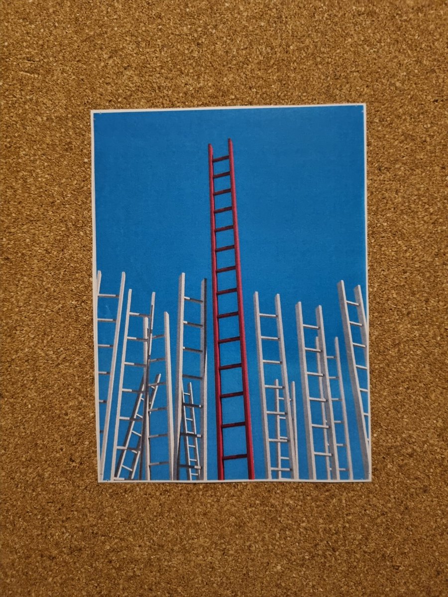 Dette billede valgte jeg på ADHD-kursus i går. Føler, der er ret mange stiger, der skal bestiges pt. Fx har jeg nu afklaring på, at jeg har 0 chance for bolig i den afd, jeg havde søgt, da jeg er ledig. Men jeg er heldigvis en fighter. Der kommer en løsning. Det skal der bare.