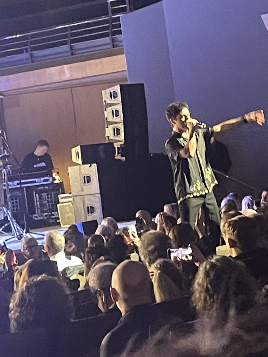 Jo Sessions tweet media