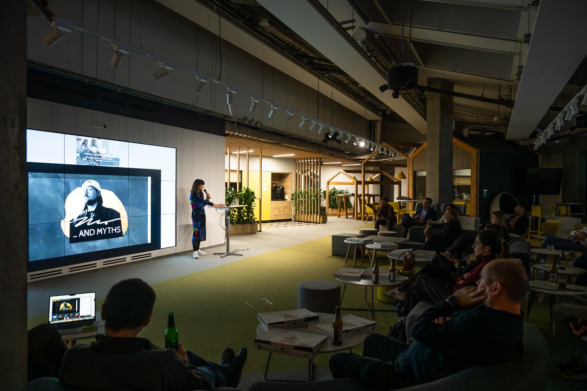 W zeszłym tygodniu Kraków stał się miejscem meetupu Beyond Code! Tym razem gościliśmy w <a href="/SchibstedPolska/">Schibsted | Tech Polska</a>, a w naszej agendzie były dwa niezwykłe wystąpienia 🚀