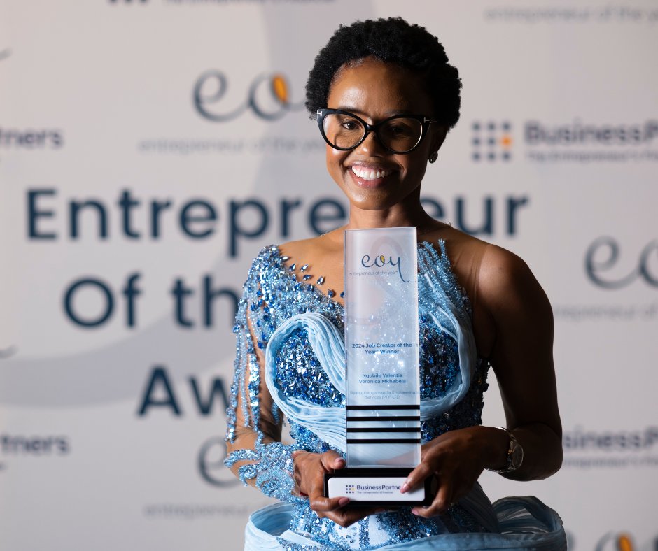Drumroll! The Job Creator of the Year® award goes to Valentia Mkhabela!🏆 This award is a monumental recognition of her outstanding contributions to South Africa’s workforce. With over 530 permanent jobs created under her leadership.

#EOY2024 #JobCreator