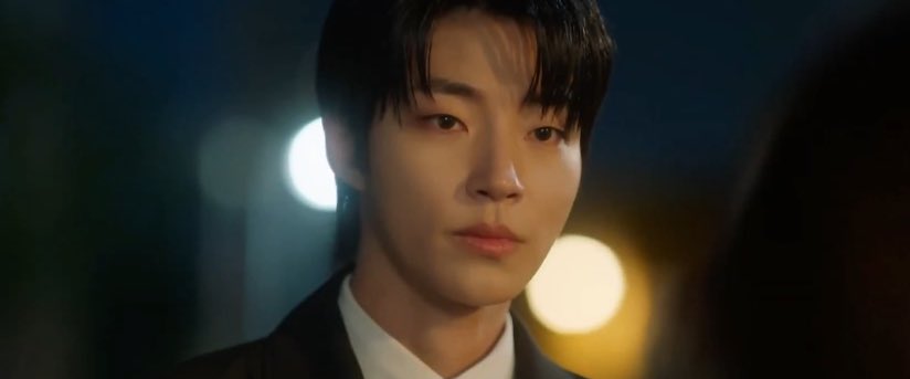hourlyinyeop's tweet photo. don't fall in love with sanha's stare challenge: FAILED

#FamilyByChoice https://t.co/9Ly3PZXKWd