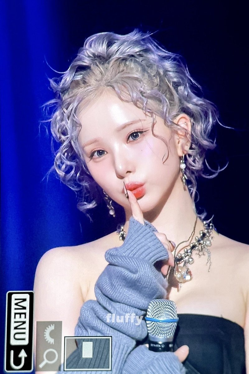 fluffy_eb's tweet photo. 241112 #비비지 #VIVIZ #은하 #EUNHA https://t.co/Ip4kqD0l6H