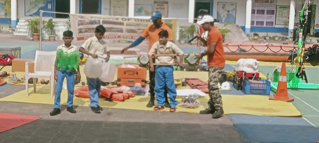 Dist Emergency Operation Centre,Boudh tweet media