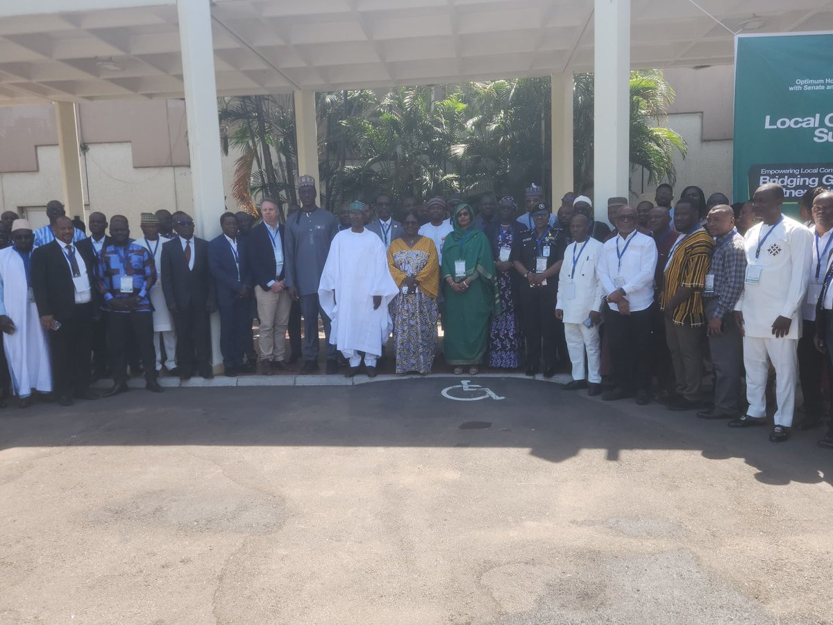au_ibar's tweet photo. Strengthening veterinary services takes center stage at the 10th Annual ECOWAS Regional Animal Health Network (#RAHN) meeting in Abuja, Nigeria, as stakeholders tackle key challenges such as workforce gaps, disease control, and sustainable funding.
🔗https://t.co/nRYjMBGSlw https://t.co/mwLVH8y2yV
