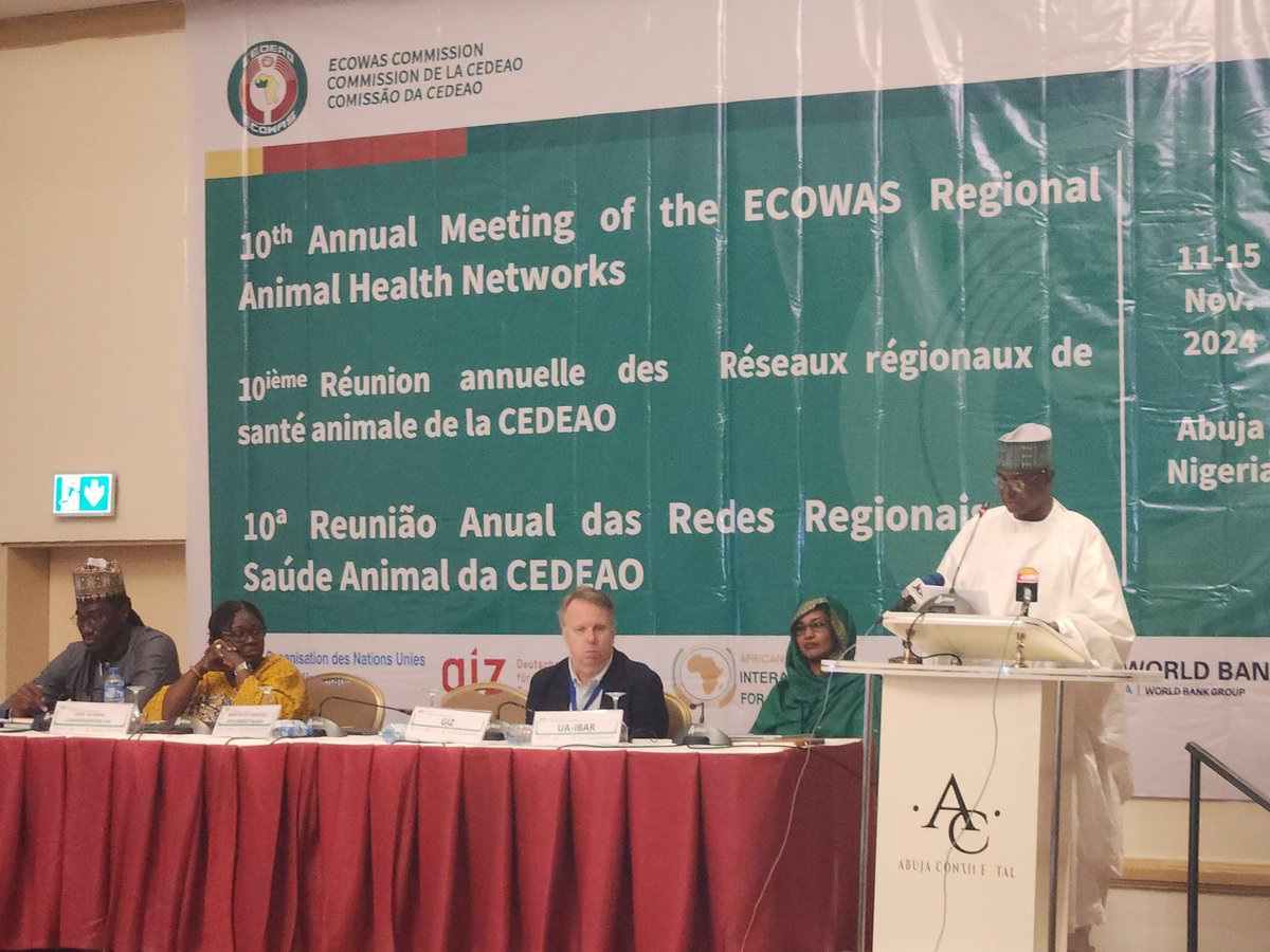 au_ibar's tweet photo. Strengthening veterinary services takes center stage at the 10th Annual ECOWAS Regional Animal Health Network (#RAHN) meeting in Abuja, Nigeria, as stakeholders tackle key challenges such as workforce gaps, disease control, and sustainable funding.
🔗https://t.co/nRYjMBGSlw https://t.co/mwLVH8y2yV