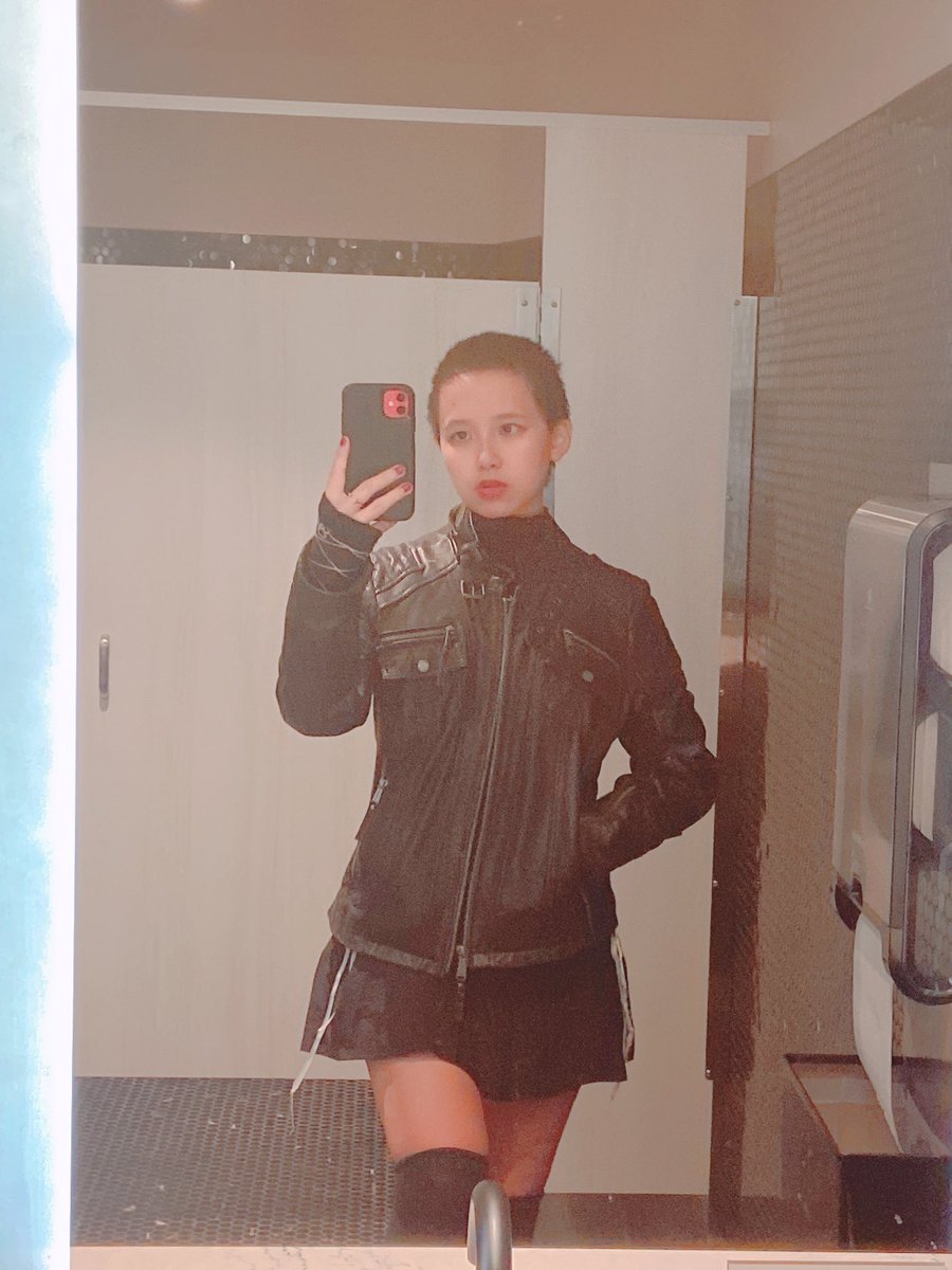 Strato_Cat's tweet photo. Back to back VIP assistant nights for Usher as my first gig back home in Seattle. It’s good to be back.

In other news, I’m looking to book more gigs for VIP and merch for all of 2025! Local or touring is fine by me. Hmu. https://t.co/B6EgGNYTTC