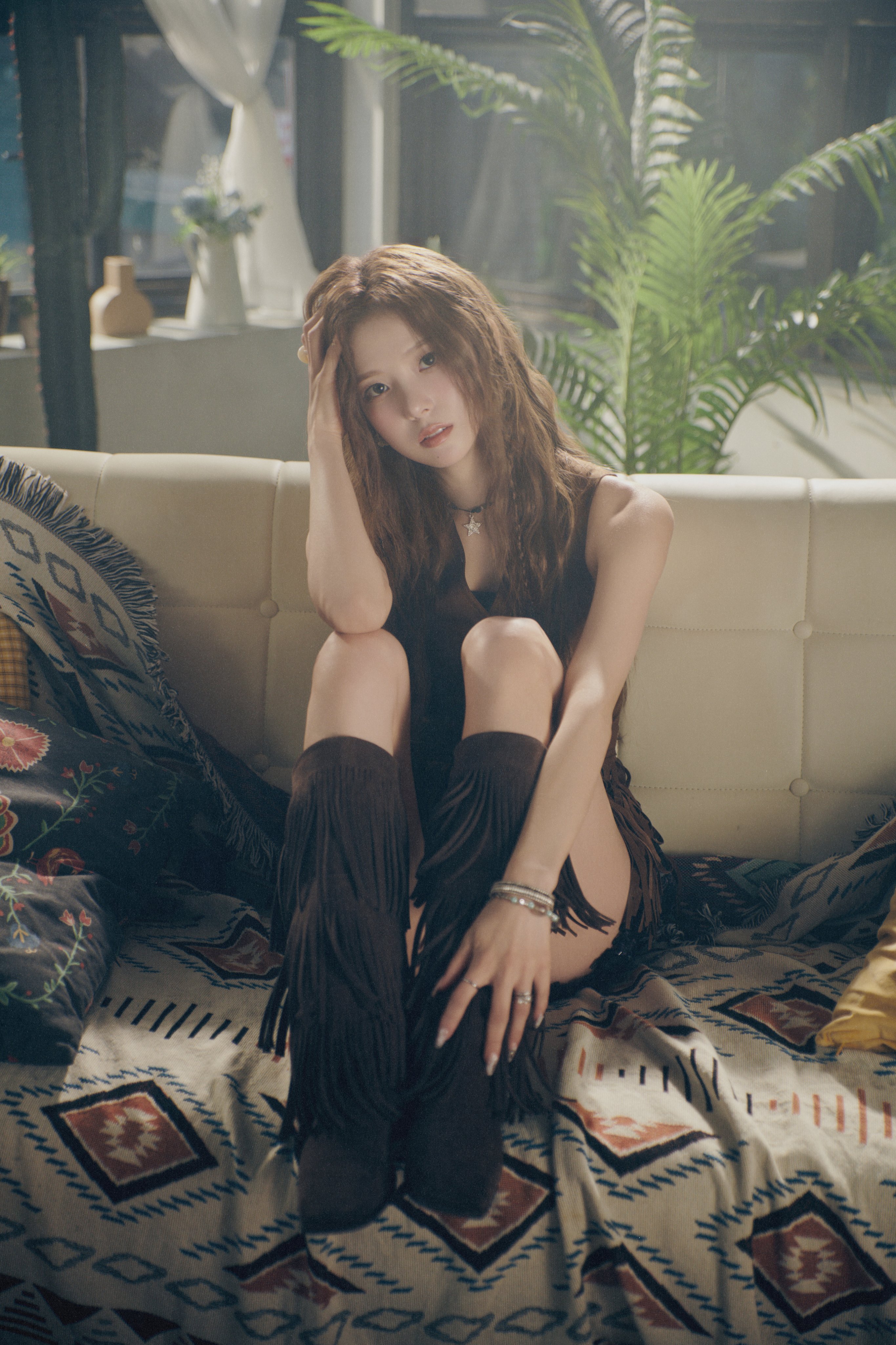 GcLrc5NaUAAPaB1?format=jpg&name=4096x4096