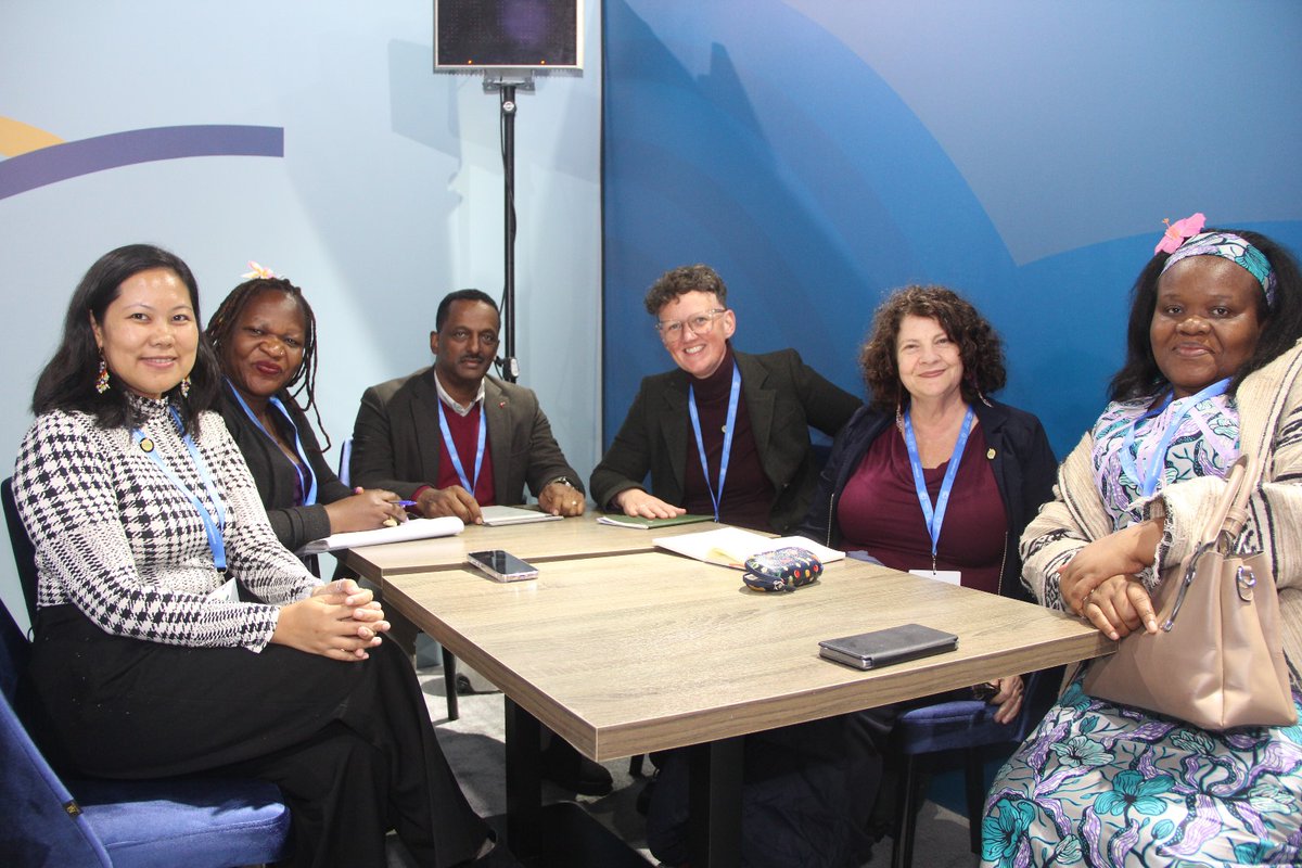 MoveTheWorldAF's tweet image. 🤝 Strengthening partnerships for a sustainable future!
🌍 Yesterday, our CEO, @ttcroasdell, held a pivotal meeting with the @Afsafrica team led by Dr @Million_Belay, taking a significant step toward advancing resilient food systems in Africa.
✨Together, we’re championing…