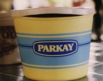 It's Round Two of Ryan's Middle Name -- vote AGAIN in the bracket at bemoresmarter.com/rmn. This week, Ryan and Brian do some non-NYT puzzles in the Thunder Round (links in show notes). Contest: bemoresmarter.com/contest Show: buff.ly/3K5FPyh #crossword #podcast