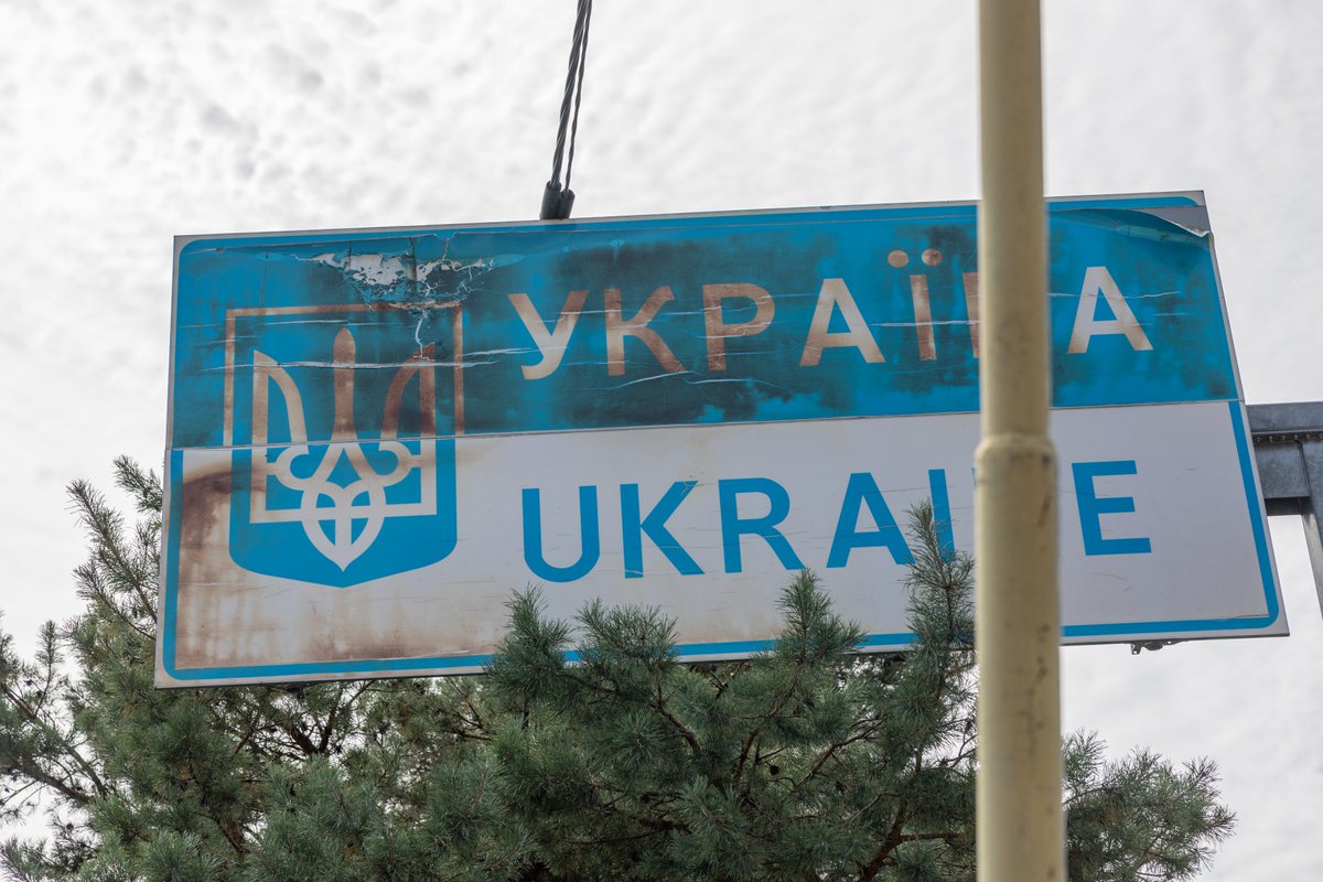 UkraineFocus's tweet image. Great news: Ukraine Focus volunteers are on a new mission to bring medical and evacuation vehicles to help Ukrainian soldiers. Have a safe trip! Thanks to everyone who donated to these ambulances! #UkraineRussiaWar #HelpUkraine