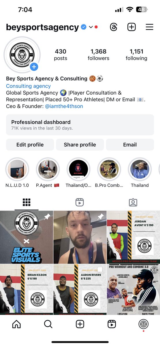 iamthe4thson's tweet photo. Man I do not be on here but anyways lol all updated info on my basketball pro journey and my agency that I own and run has expanded to a global brand 🏀🔥💯 .. MAKE SURE YOJ GO FOLLOW 🤫 https://t.co/fadLNeBSMI