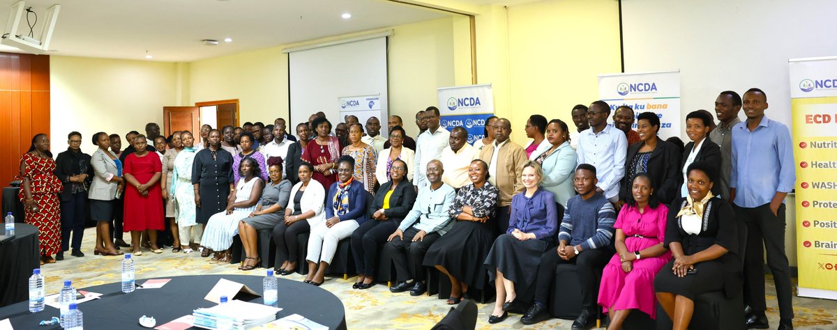 V/M <a href="/Urujeni1/">UrujeniMartine</a> asoje inama asaba abayitabiriye gutangira gushyira mu bikorwa ibikubiye mu nyandiko baganiriyeho bagafasha ababyeyi kwita ku bana neza. Abibukije kutabikora nk'akazi gusa, ahubwo bakanabikora nk'ababyeyi n'abanyarwanda baharanira kurengera umwana no kumuteza imbere.