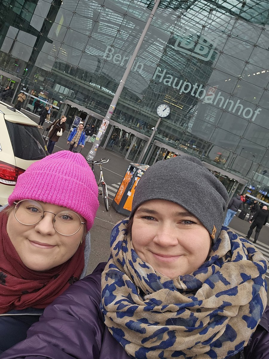 shawnmendes_pol's tweet image. Hi Berlin! 

#MendesArmy