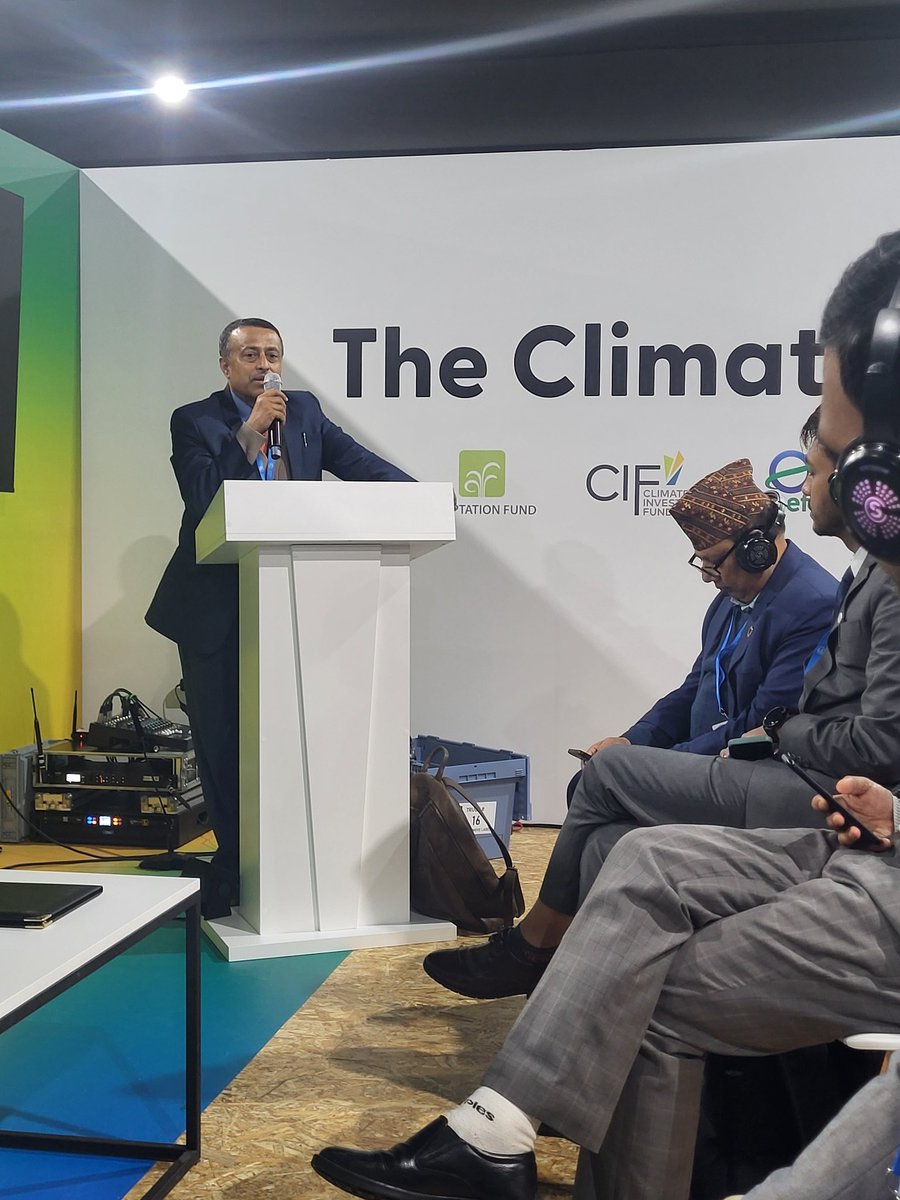 MOFENepal's tweet photo. @MOFENepal and @wwfnepal launched 2 @theGEF funded projects with total of over US $10 Million (Managing Watersheds for Enhanced Resilience of Communities to Climate Change &amp; Capacity Building in Tranparency.  Secretary Dr Deepak Kumar Kharal chaired the event. #COP29Baku https://t.co/dkwOyVsLJW