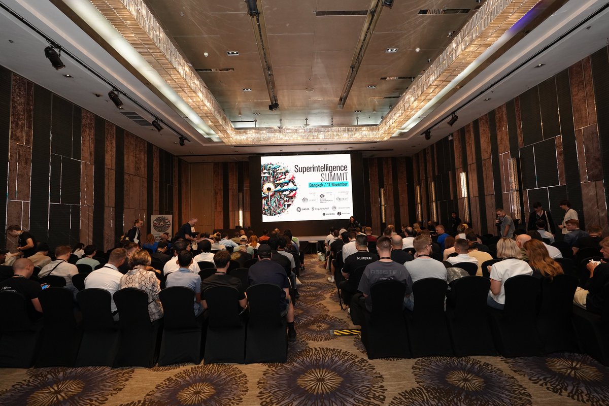 oceanprotocol's tweet image. Yesterday&apos;s #SuperintelligenceSummit was a powerful reminder of what’s possible when brilliant minds come together

Thank you to the 60+ speakers, and all our partners &amp;amp; attendees, who joined us to explore the next era of decentralized AI, BCI, and beyond

This is only the…
