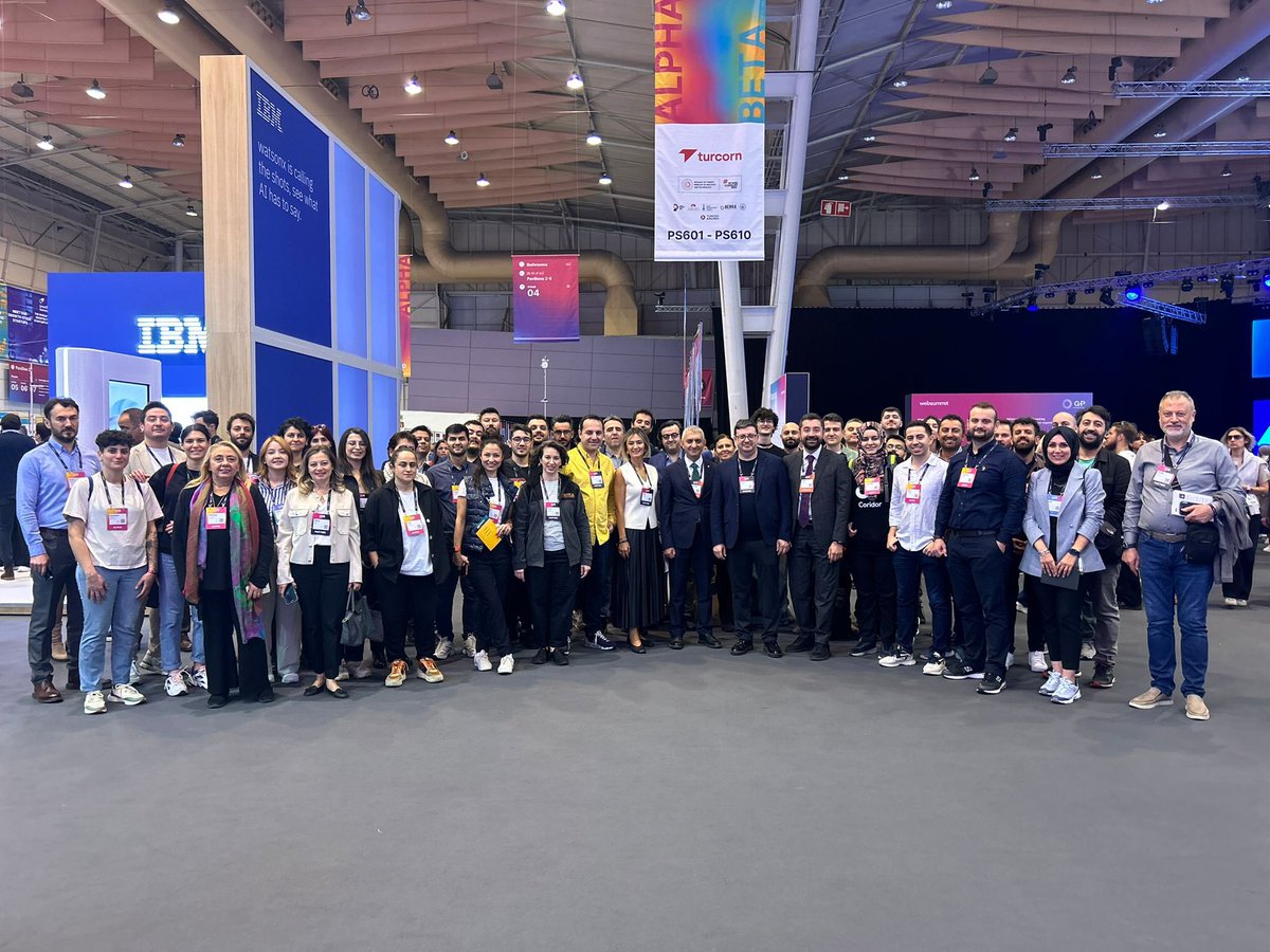 imrangurakan's tweet image. .@AnkaraTekmer ve @leapinvestment_ ‘ı temsilen dünyanın lider teknoloji etkinliklerinden #websummit2024’teyim.

Buralardaysanız mutlaka görüşelim!

#Turcorn @TCSanayi @KalkinmaAjansGM @ankaraka @istkaorgtr @izmirkalkinma @TCBEBKA