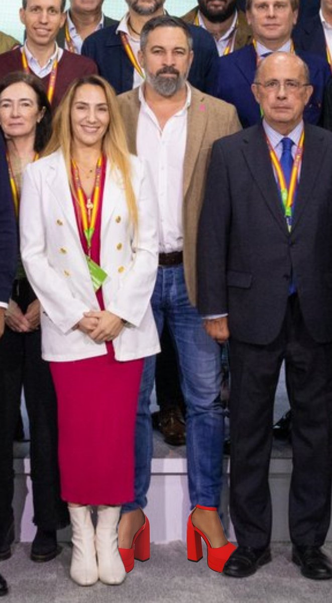 HeliosVanDe's tweet photo. @ExCarnaka Así mejor https://t.co/BuCpLGD7cn