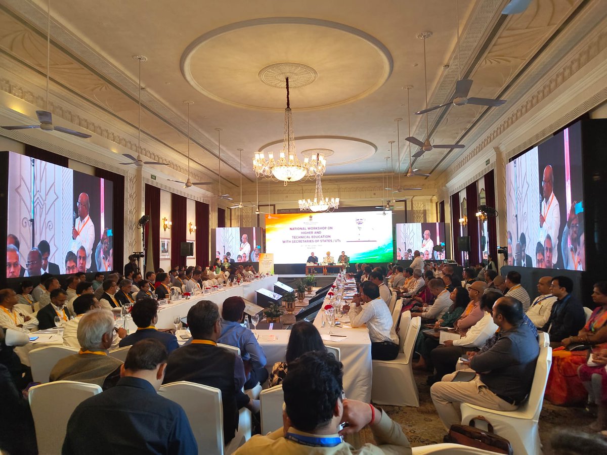 EduMinOfIndia's tweet photo. Dr. N.S. Kalsi, Former Chairman, NCVET, led a technical session on the National Credit Framework (NCrF), and National Higher Education Qualification Framework (NHEQF), where he discussed strategies for operationalizing these frameworks; implementation of NCrF; integration with existing frameworks; and interdisciplinary, multidisciplinary, and transdisciplinary approaches in education.

Dr. Kalsi also suggested ways forward for effective implementation of institutional mandates and compliance; guidance for credit standardization; incentivizing vocational-integrated programs; capacity-building initiatives; strengthening digital literacy and access; and monitoring and continuous improvement. 
#TransformingHigherEdu