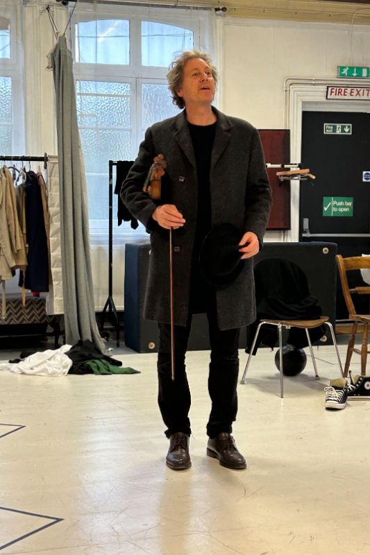 Follow me @terripaddock.bsky.social (@terripaddock) on Twitter photo Join me!
Any fans of Edward Hall's renowned Propeller? Founder member <a href="/tonytwopints/">Tony Bell</a> brings his first solo show, the 'hilarious & moving' #ManInTheRain, to <a href="/BrocJackTheatre/">Jack Studio Theatre</a> this month. <a href="/carolinefaber/">Caroline Faber</a> directs.
🎟️ Post-show Q&A on Tue 26 Nov: terripaddock.com/events/man-in-… #postshowtalks Join me!
Any fans of Edward Hall's renowned Propeller? Founder member <a href="/tonytwopints/">Tony Bell</a> brings his first solo show, the 'hilarious & moving' #ManInTheRain, to <a href="/BrocJackTheatre/">Jack Studio Theatre</a> this month. <a href="/carolinefaber/">Caroline Faber</a> directs.
🎟️ Post-show Q&A on Tue 26 Nov: terripaddock.com/events/man-in-… #postshowtalks
