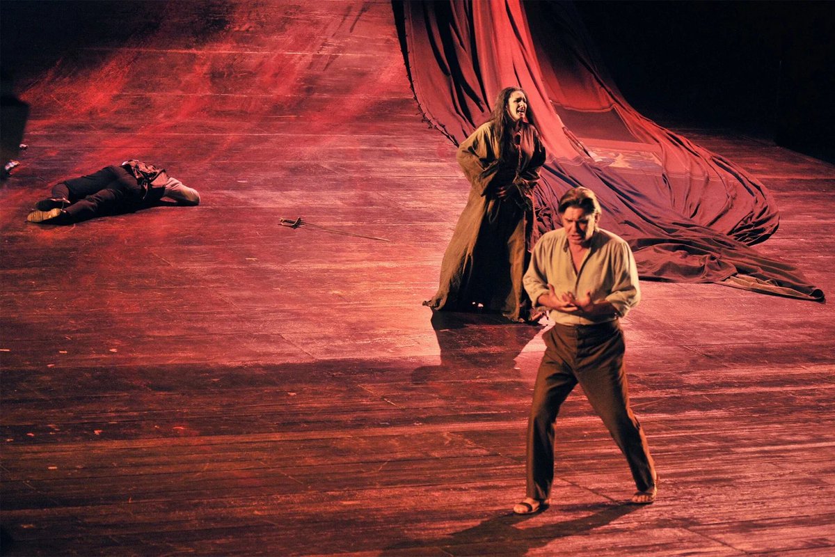 Aquesta setmana...
📚- Un home bo costa de trobar, <a href="/mporrasmarti/">Marina Porras Martí</a> DT,19h
🎵- La forza del destino, <a href="/somMUSICOLOGICS/">MUSICOLÒGICS</a> DT,19h
📚- Presentació de"Siete formas de mirar el mar", Raúl Velasco Sánchez. DJ, 19 h
🎵- Música vibracional i mantres, Marta Serra. DV,19h
rubi.cat/ateneu