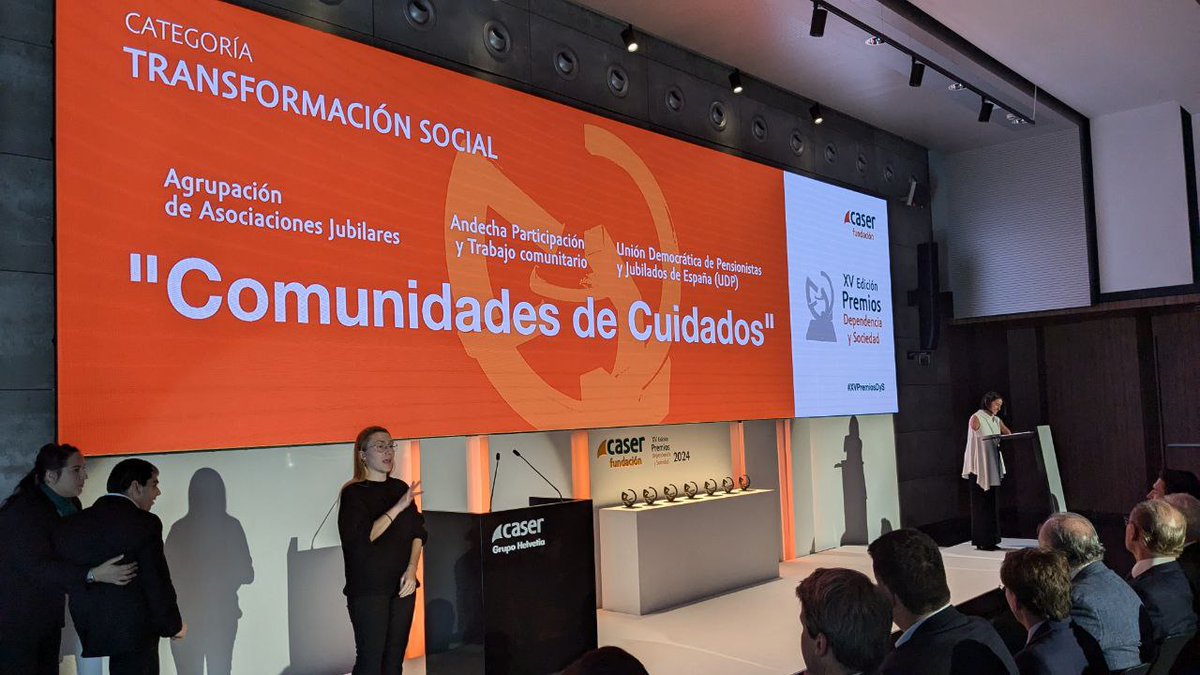 Comunidades de Cuidados (@comucuidados) on Twitter photo Hoy es un día de celebración: recibimos el Premio Dependencia y Sociedad de <a href="/fundacioncaser/">Fundación Caser</a> en la categoría de "Transformación Social"
En su XV edición, estos galardones reconocen nuestra contribución para un nuevo modelo de cuidados de las #personasmayores basado en la comunidad Hoy es un día de celebración: recibimos el Premio Dependencia y Sociedad de <a href="/fundacioncaser/">Fundación Caser</a> en la categoría de "Transformación Social"
En su XV edición, estos galardones reconocen nuestra contribución para un nuevo modelo de cuidados de las #personasmayores basado en la comunidad