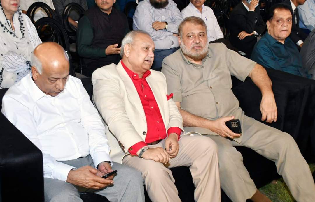 KamranAkhterMQM's tweet image. متحدہ قومی موومنٹ پاکستان کے چئیرمین اور وفاقی وزیر برائے تعلیم و سائنس اینڈ ٹیکنالوجی ڈاکٹر خالد مقبول صدیقی کا پاکستان انسٹیٹیوٹ آف فیشن اینڈ ڈیزائن کے کراچی کیمپس کی بمقام موہٹہ پیلس افتتاحی تقریب میں بطور مہمان خصوصی شرکت کی
#PIFD
@Conv_KMS