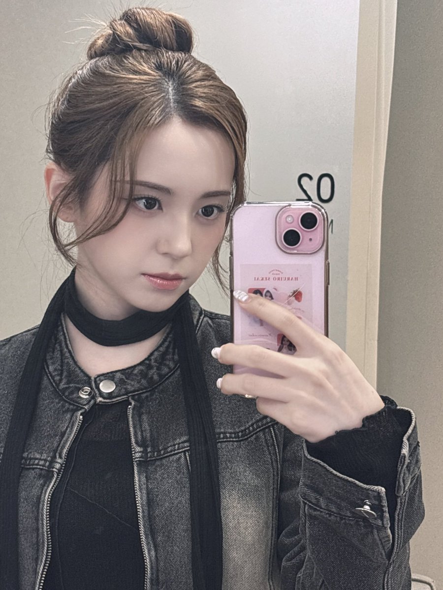 MashiroBrasil's tweet photo. 📷[FOTO - 11.10.24] 
Atualização da Mashiro no Plus Chat 

#마시로 #MASHIRO @MADEIN_U https://t.co/u2UQUafW5I