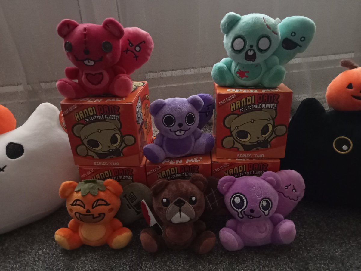 Fnaf fan tweet media