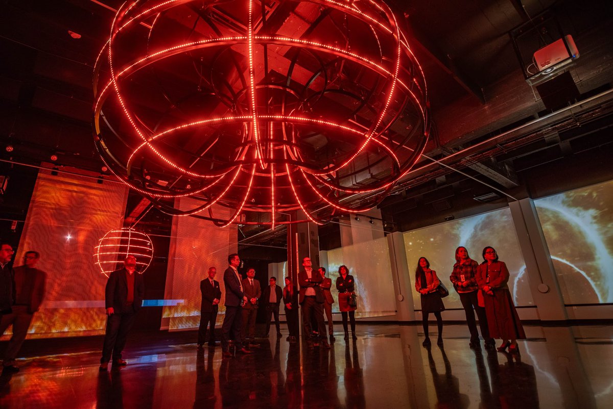 CFEmx's tweet photo. #Boletín | ¡La modernización del #MUNET avanza a pasos agigantados! La obra civil está al 97% y la museografía al 99%. Sus avances fueron supervisados por la Directora General de la CFE para su inauguración en 2025. 💡 🔬 https://t.co/SLEX9IxbUY https://t.co/HtIFopwsfD