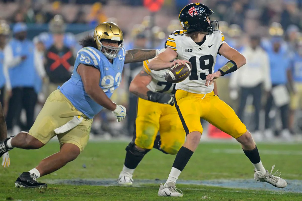 A California Drubbin'. This week's Tuesdays with Torbee: on3.com/teams/iowa-haw… via <a href="/on3/"></a>