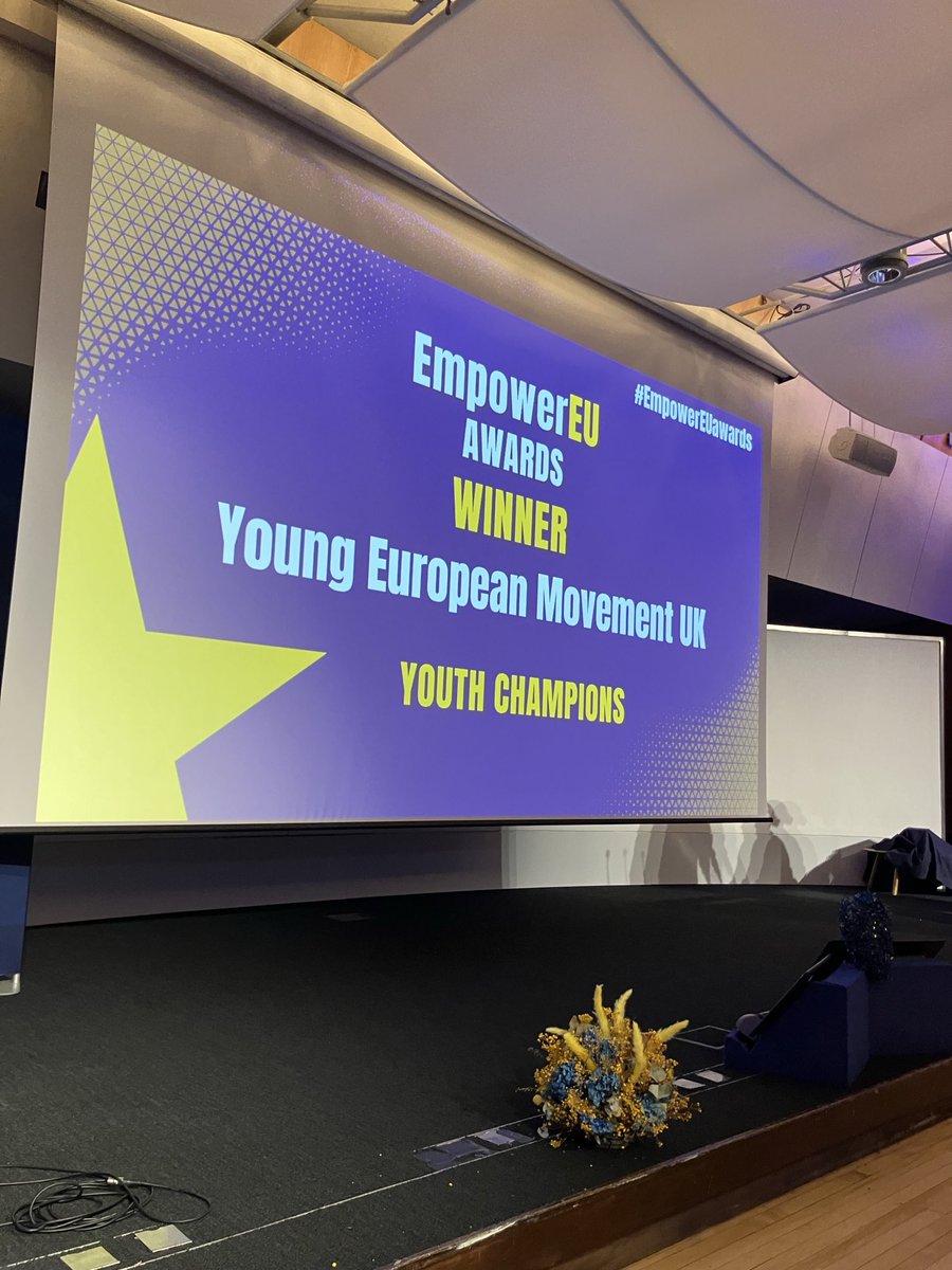 IreneOldfather's tweet photo. Winner youth award #empowerEu https://t.co/nXNmxrv8Ua