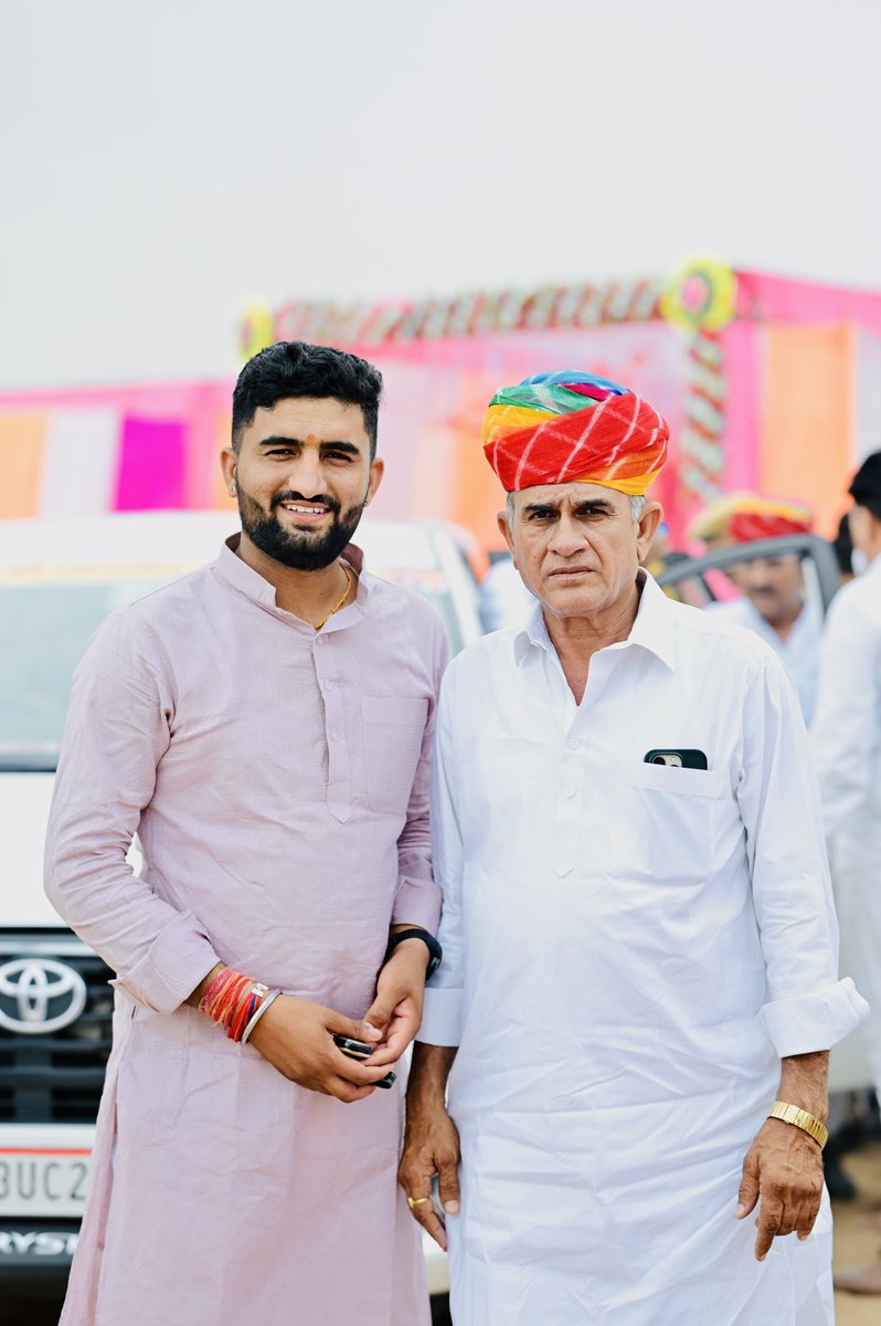 मुक़ाम चलो ll 
मुकाम चलो ll 
कल दोपहर 01 बजे…..
<a href="/Devendraburia/">Devendra Bishnoi</a> 

अफवाह पर ध्यान ना देवे ll