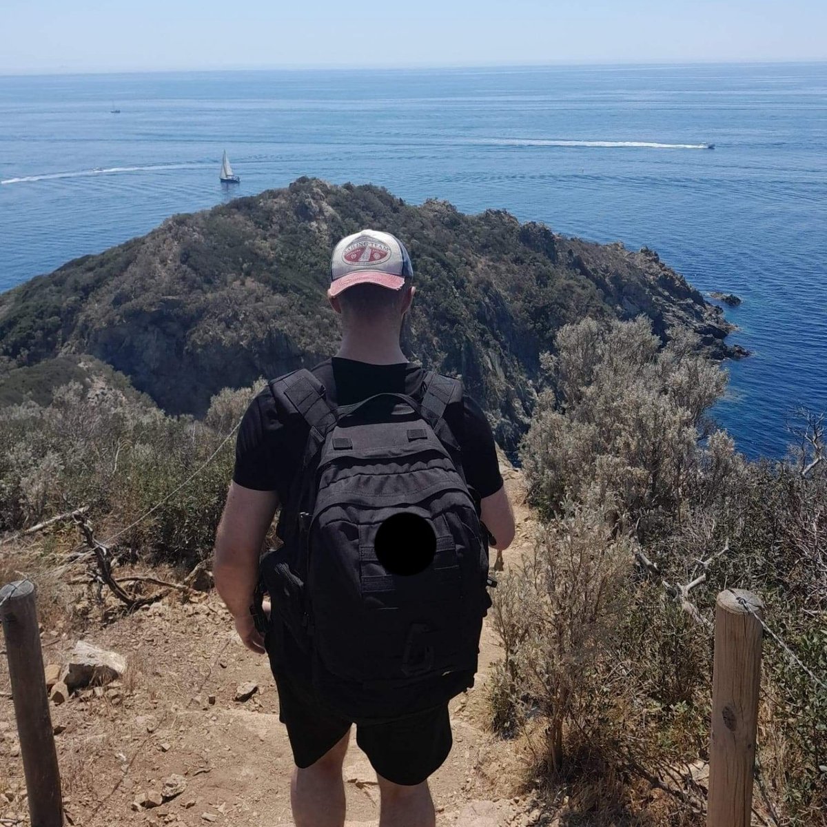 KeanuRibbs tweet media