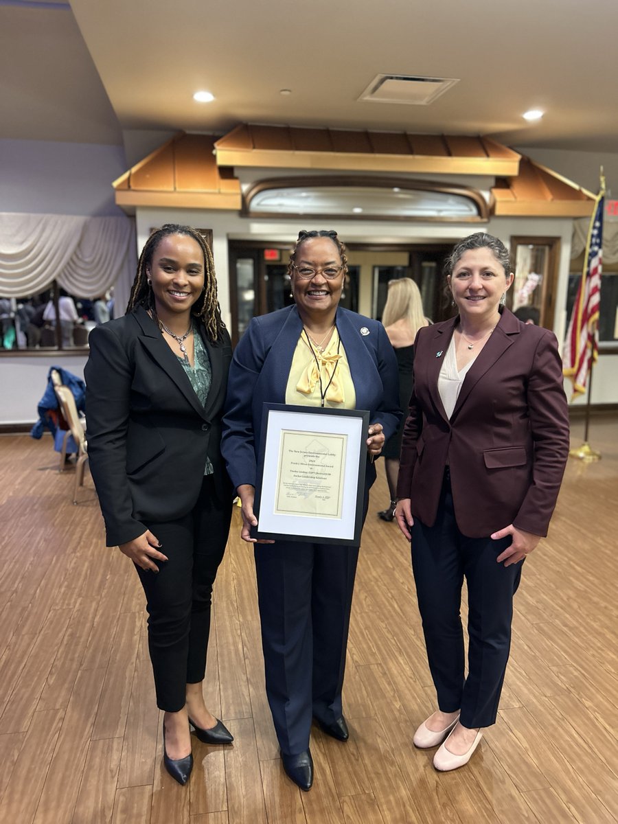 Some moments from <a href="/NJEnvLobby/">NJ Env Lobby</a> Environmental Awards in Woodbury – congratulations to all the awardees and thank you for your dedication and hard work in leading NJ to a clean energy future.