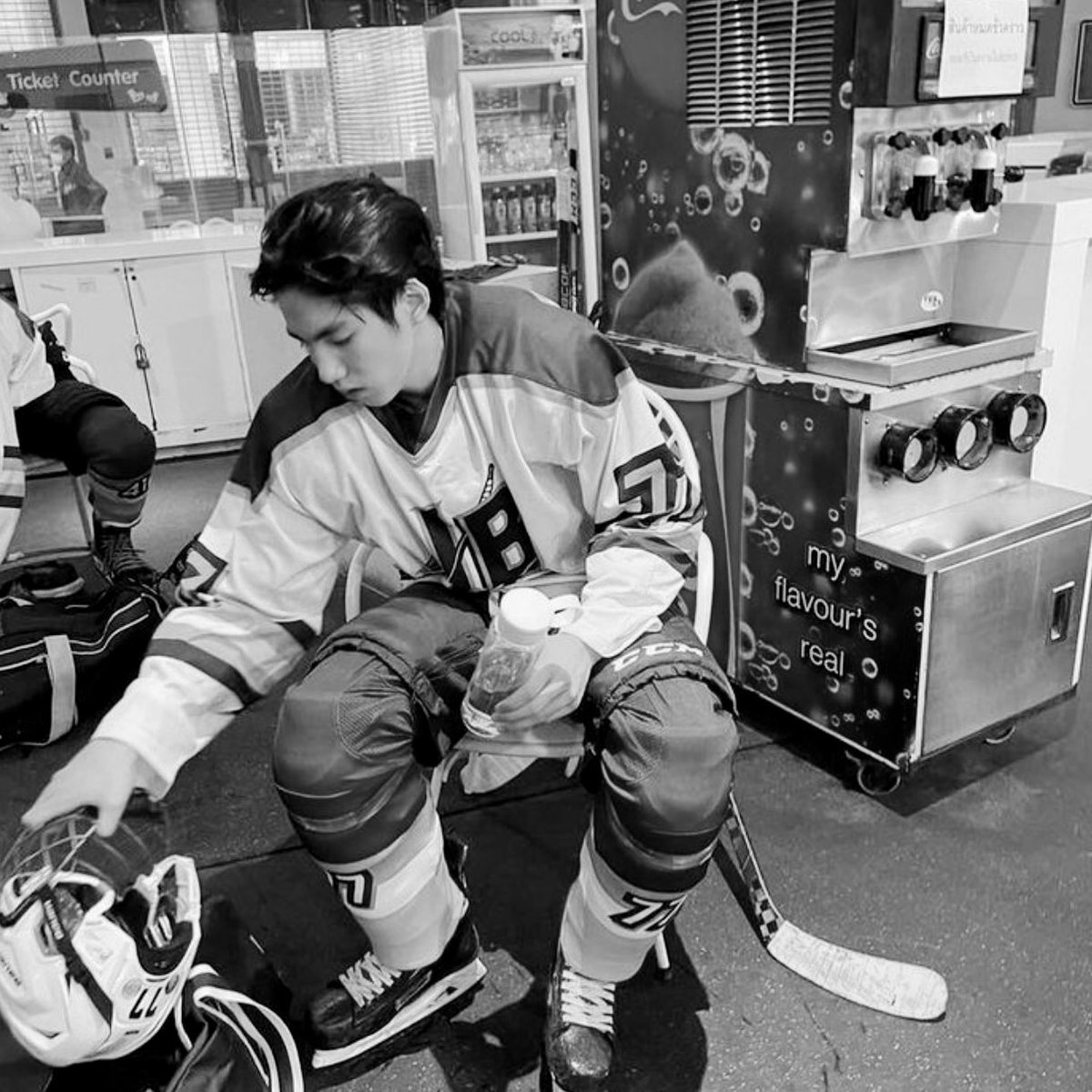 หุงขึ้นหม้อ หล่อขึ้นกล้อง