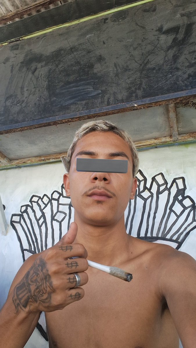 NovinDelas2's tweet photo. Trem du ódio. Anota🤌🏼😠😶‍🌫️ https://t.co/BXBXcKsqk1