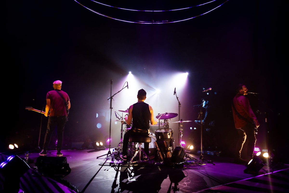 glenofthepower's tweet photo. Some shots from last nights epic show @thessearenabelfast Thank you to @phixclothing for the amazing threads! 🤗 #thescript #thescriptfamily #phixclothing 📸 @melvynconnell https://t.co/lc0ZYZFF0I