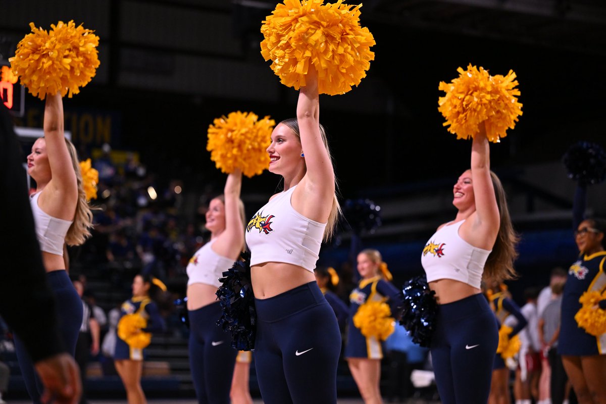 Big 5 Spirit Day is Here!

Wear your Drexel gear all day long and tag <a href="/Big5_Hoops/">Big 5 Basketball</a> &amp; <a href="/WellsFargoCtr/">Wells Fargo Center</a> to be shared on their social channels!

#Big5isPhilly 🏀