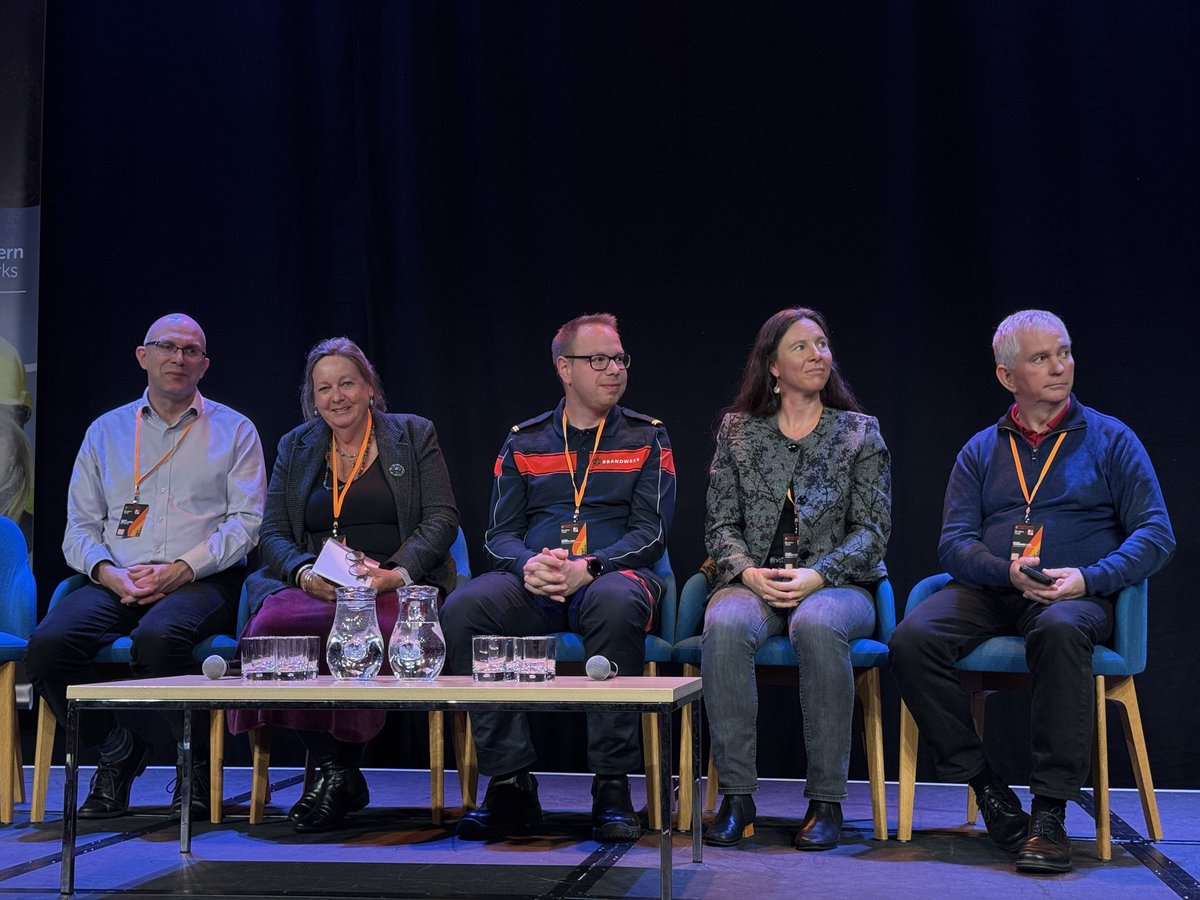 Prof Dr Christine Eriksen (@drceriksen) on Twitter photo Lots of food for thought at the UK Wildfire Conference in Aberdeen 🏴 Thank you for the opportunity to share preliminary insights from my Geographies of Disasters Group’s research on community #wildfire resilience in Europe 🔥 #wildfire2024 <a href="/unibern/">Universität Bern</a> <a href="/snsf_ch/">Swiss National Science Foundation</a> Lots of food for thought at the UK Wildfire Conference in Aberdeen 🏴 Thank you for the opportunity to share preliminary insights from my Geographies of Disasters Group’s research on community #wildfire resilience in Europe 🔥 #wildfire2024 <a href="/unibern/">Universität Bern</a> <a href="/snsf_ch/">Swiss National Science Foundation</a>