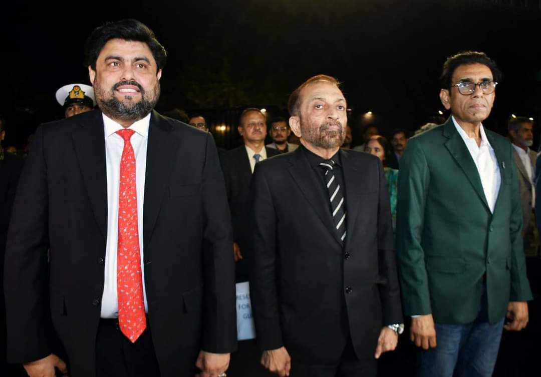 KamranAkhterMQM's tweet image. کراچی سےپاکستان کا دارالخلافہ لے جایا گیا تھا ہم قسطوں میں واپس لا رہے ہیں
کراچی میں پہلی بار 12 سے زائد جامعات کے کیمپس کھول رہےہیں اب کراچی والوں کو روز خوشخبریاں ملیں گی
پاکستان انسٹی ٹیوٹ آف فیشن اینڈ ڈیزائن کی کراچی آمدکراچی کےنوجوانوں کومبارک ہو،ڈاکٹر خالد مقبول صدیقی
#pifd