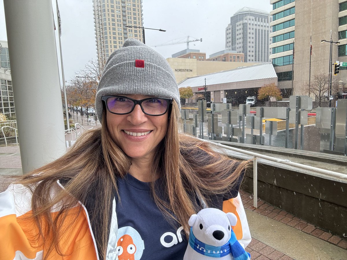 Lisa-Marie Namphy 😇 tweet media