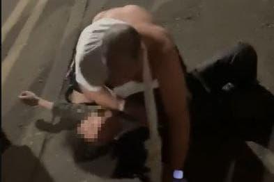 Man, 49, arrested after teenage girl reportedly assaulted in Doncaster street doncasterfreepress.co.uk/news/emergency…