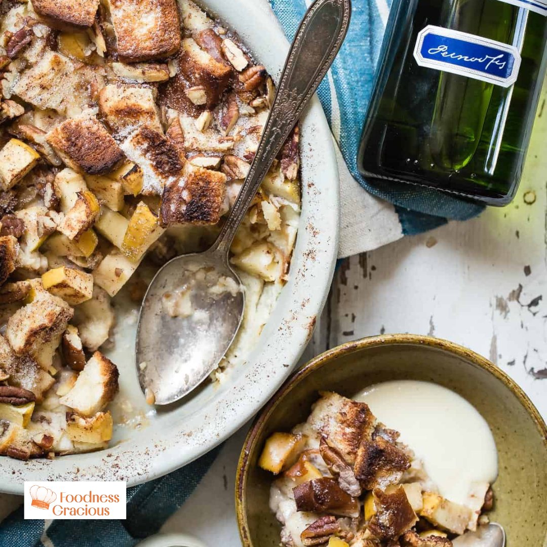 FoodnessG's tweet image. Say hello to your new fall favorite! Apple Bread Pudding topped with a luscious Pernod Vanilla Custard—talk about a dessert dream come true! 

Who’s ready for a spoonful of this comfort food magic? Recipe Link: foodnessgracious.com/recipes/apple-… 

#AppleBreadPudding  #ComfortFood