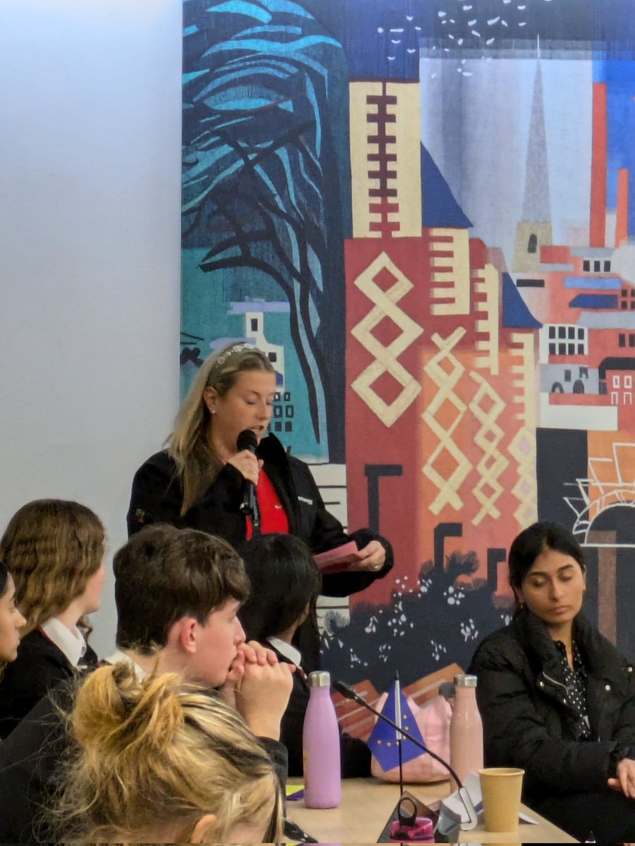 justideasco's tweet photo. Thank you to Jodie from @tomato_energy for supporting today's @InterClimate Reading Schools' Climate Conference. https://t.co/gsRK1xmGH2