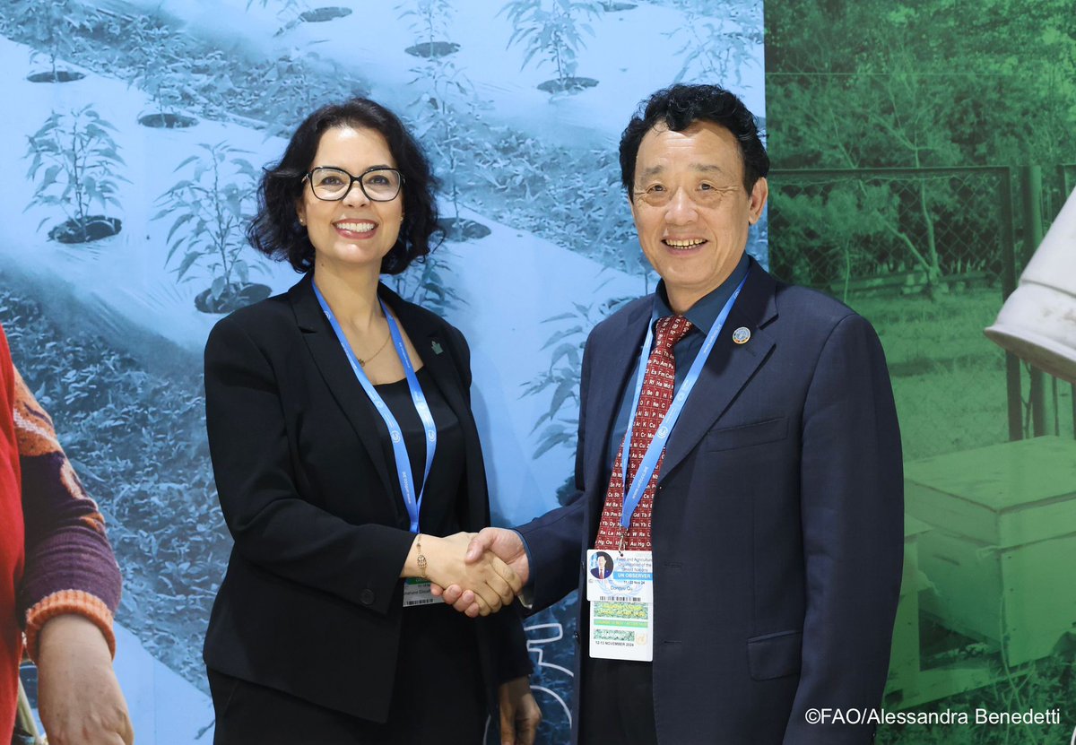 FAODG's tweet photo. Delighted to join @CGIAR_EMD for the inauguration of @CGIAR-@FAO Food &amp; Agriculture Pavilion at #COP29. It showcases solutions from agrifood systems transformation, enables knowledge exchange &amp; stimulates decisive action in our collective battle against impacts of #ClimateCrisis. https://t.co/VwWHyzFX8c