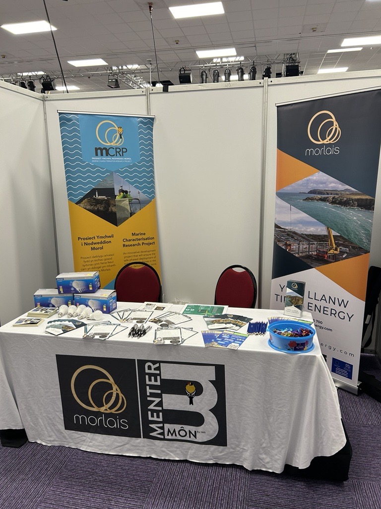 Menter Môn Morlais (@morlaisenergy) on Twitter photo 💼 Fiona is at <a href="/VenueCymru/">Venue Cymru</a> today attending the @seren_network conference ! Come by to stand number 45 to say hello and learn more about job opportunities with Morlais! 🌊🔗
#TidalEnergy #GreenTech #CareerFair 💼 Fiona is at <a href="/VenueCymru/">Venue Cymru</a> today attending the @seren_network conference ! Come by to stand number 45 to say hello and learn more about job opportunities with Morlais! 🌊🔗
#TidalEnergy #GreenTech #CareerFair